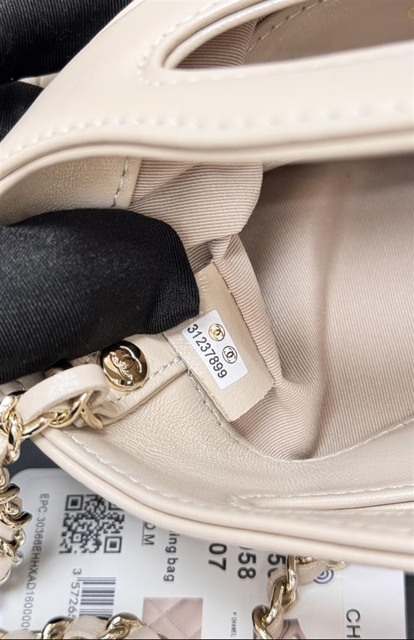 2026131221457638 550